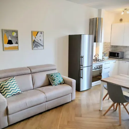 Smart Living ميلان